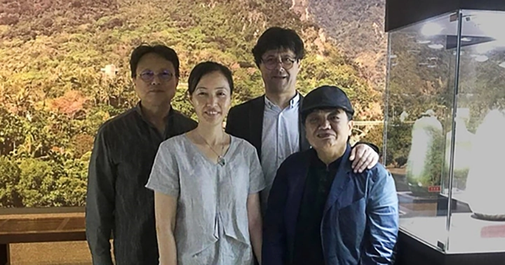 翡翠青瓷, 何志隆, 陶藝家, 藝術家, 陶瓷藝術, 柴燒, 自然落灰, 開片, 冰裂, 植物灰釉, 青瓷歷史, 藝術品, 收藏, jadeceladon, 翡翠青瓷藝術文化有限公司
